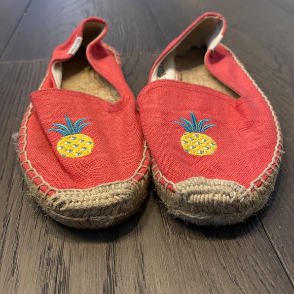 Soludos Pineapple Sandals - Picture 2 of 4